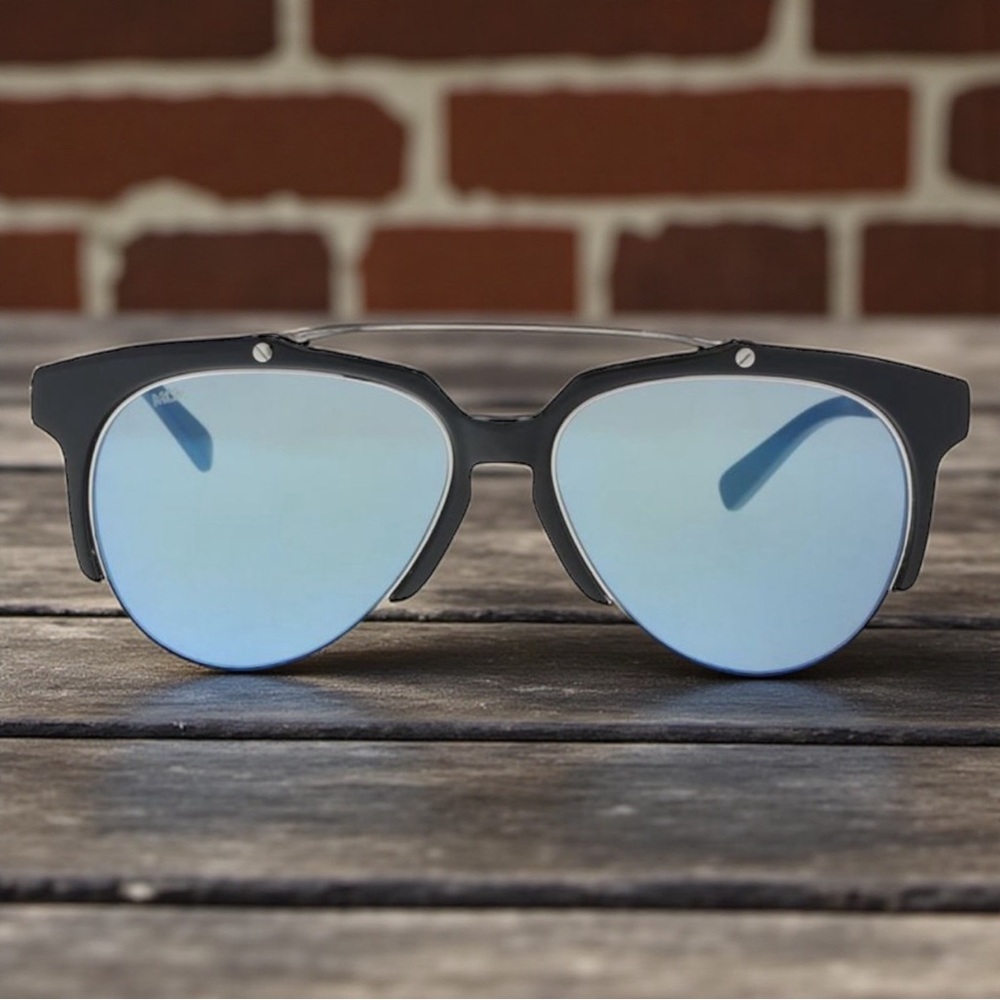 MCM 112S 001 Black Aviator Sunglasses